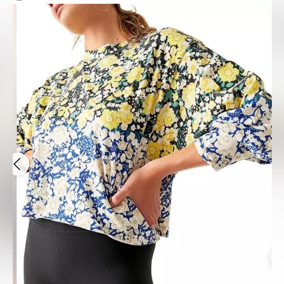 Free People Tops - Free People Movement Inspire Oversized Floral Printed Layer Tee Size XS NWT